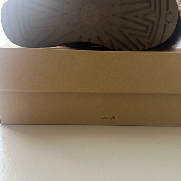 Gita Bow Mini Purple Booties - Picture 2 of 7